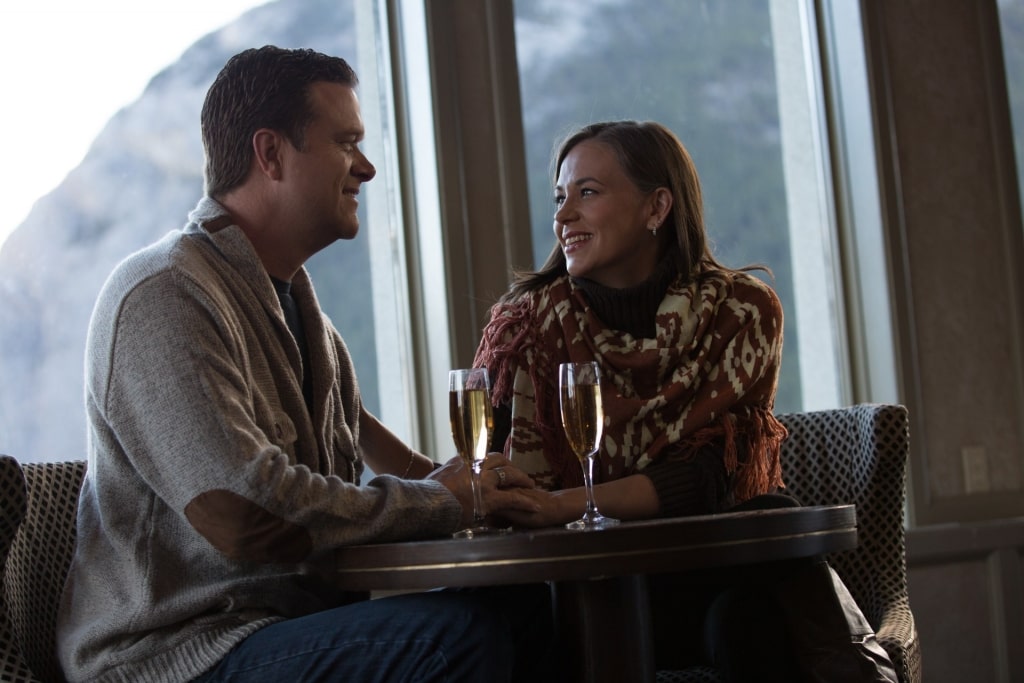 Couple in a restaurant in Banff