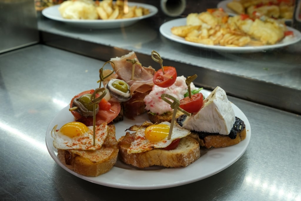 Tapas at the Mercado del Olivar