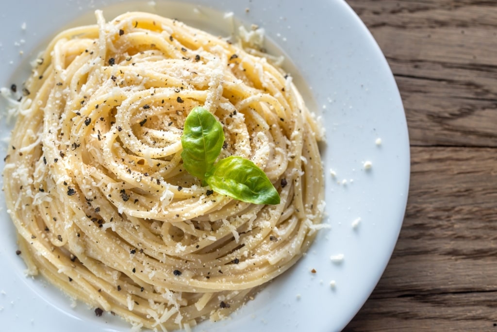 Plate of Cacio e pepe