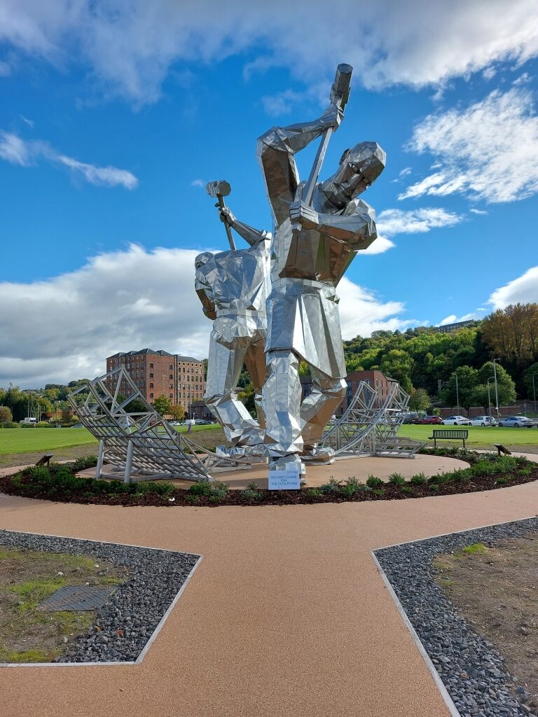 Iconic sculpture of Shipbuilders of Port Glasgow