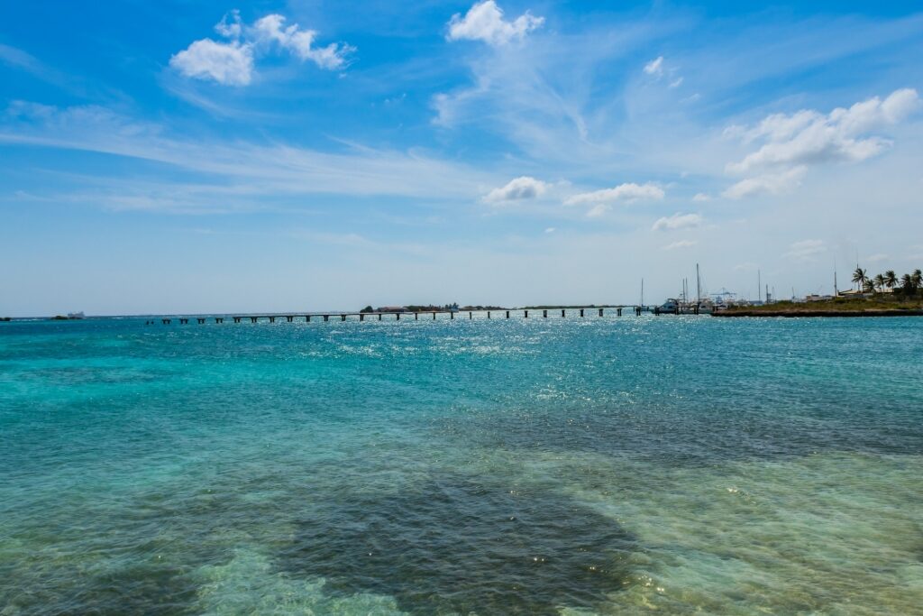 Clear waters of De Palm Island