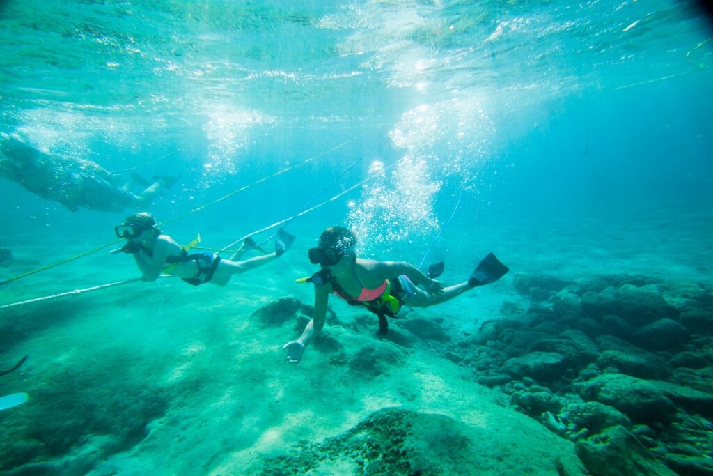 People in snorkeling in Cozumel