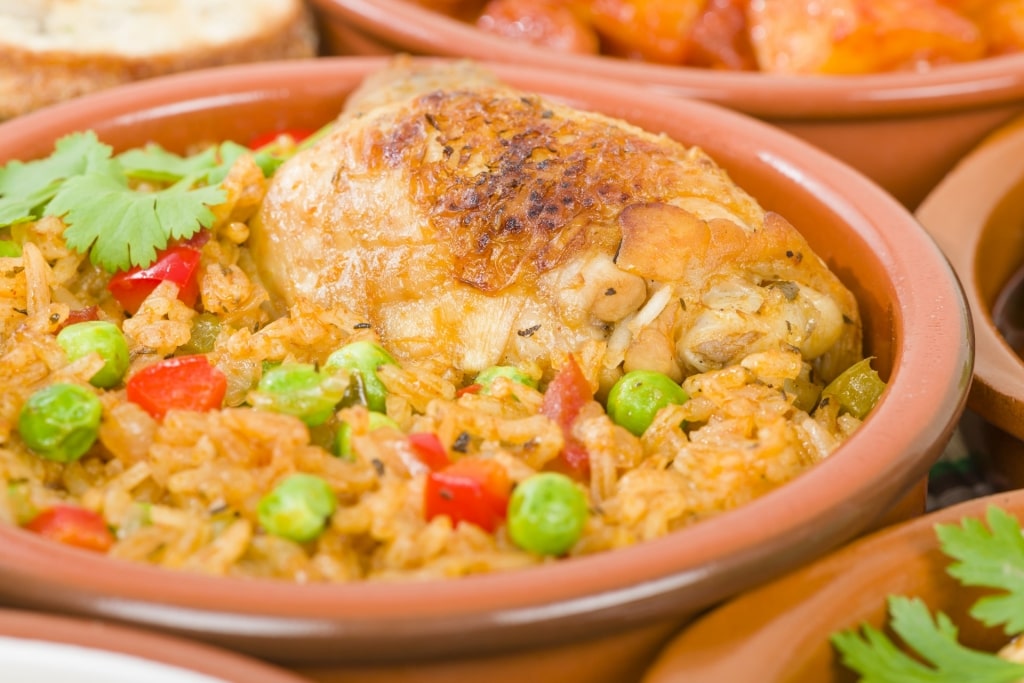 Bowl of Arroz con pollo