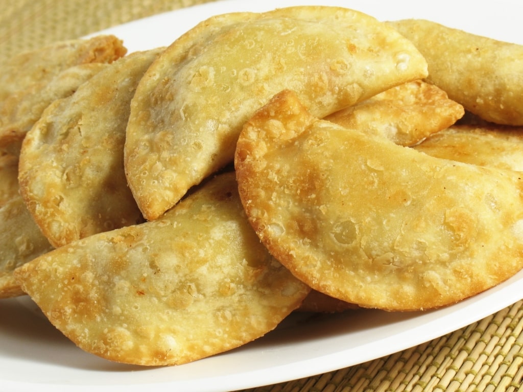 Pastechi on a plate