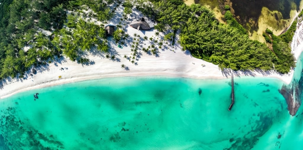 Turquoise water of Isla Pasión, Cozumel