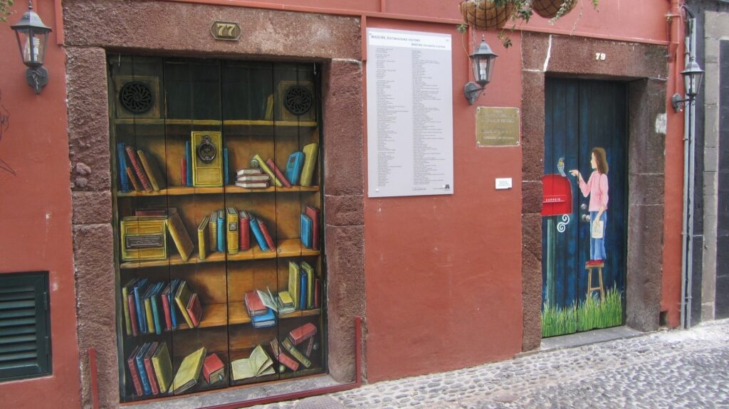 Painted doors along Rua de Santa Maria