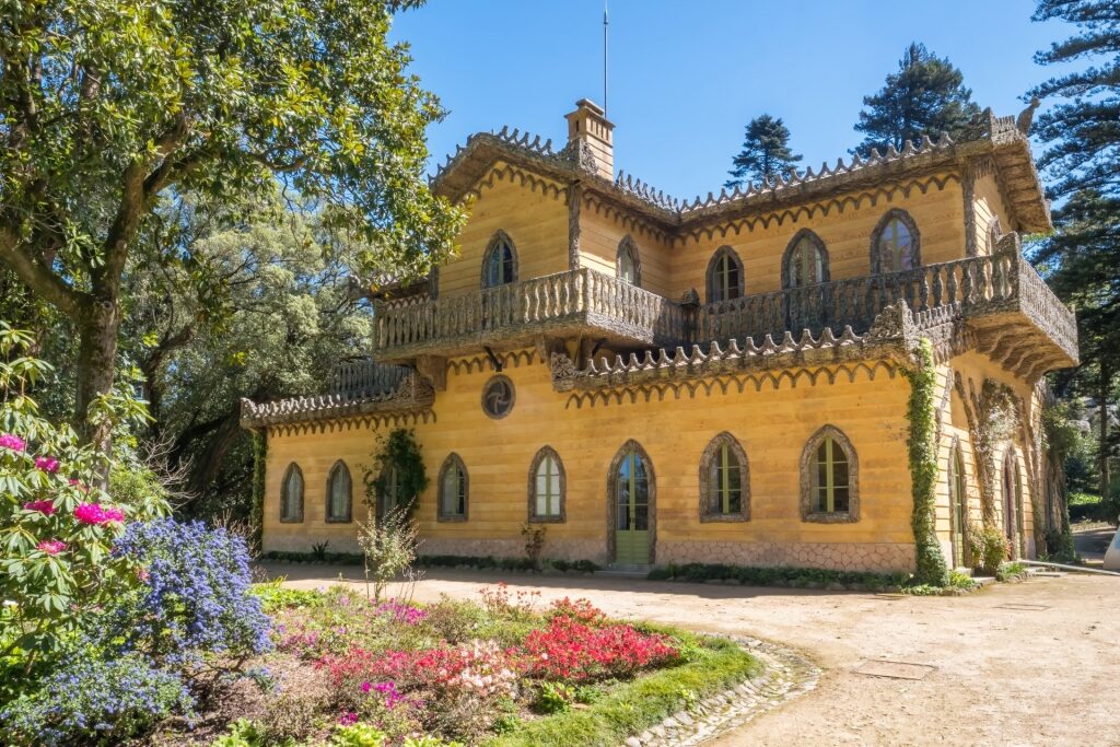 Yellow facade of Chalet of the Countess of Edla