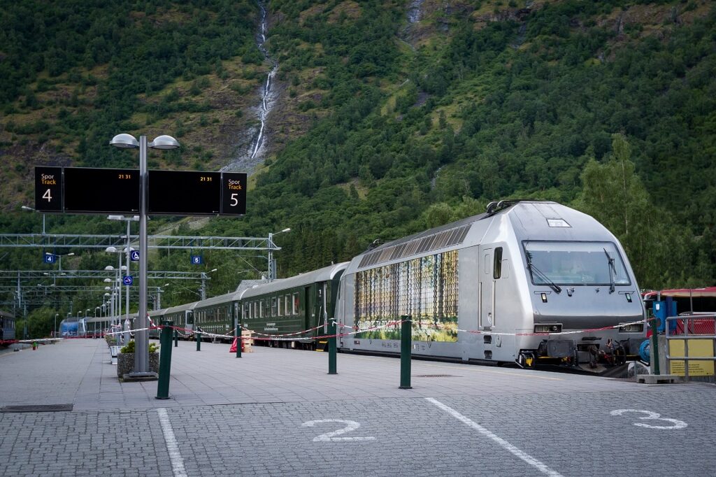 Flåm Railway at Kjosfossen station