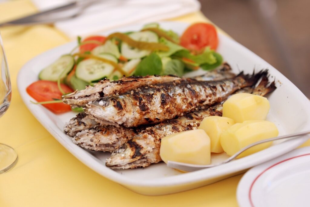 Grilled sardines on a plate