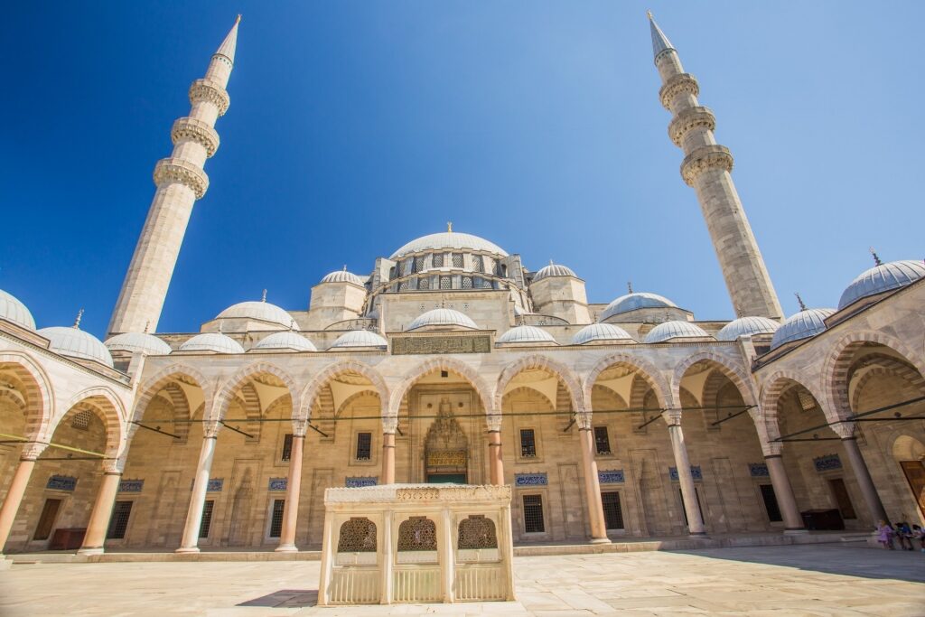 Close up view of Süleymaniye Mosque