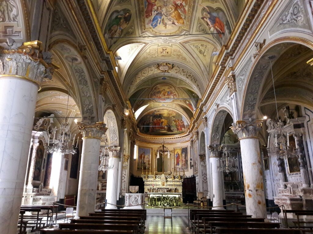 Interior of Chiesa del Divino Martino