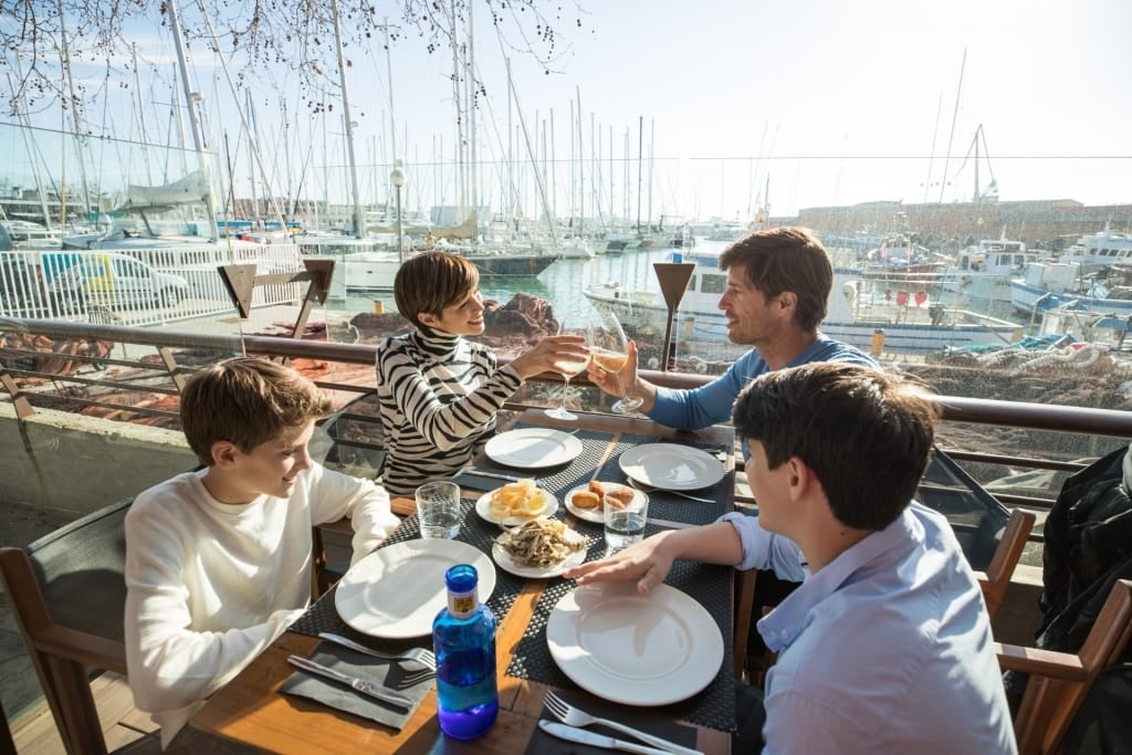 Family eating at a restaurant in Palma de Mallorca