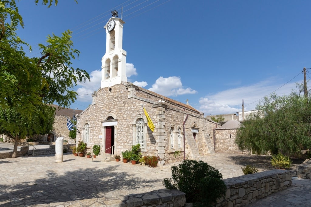 Street view of a church in Agioi Deka