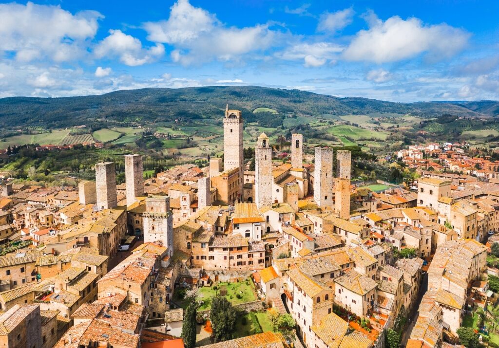 San Gimignano, one of the best things to do in Tuscany