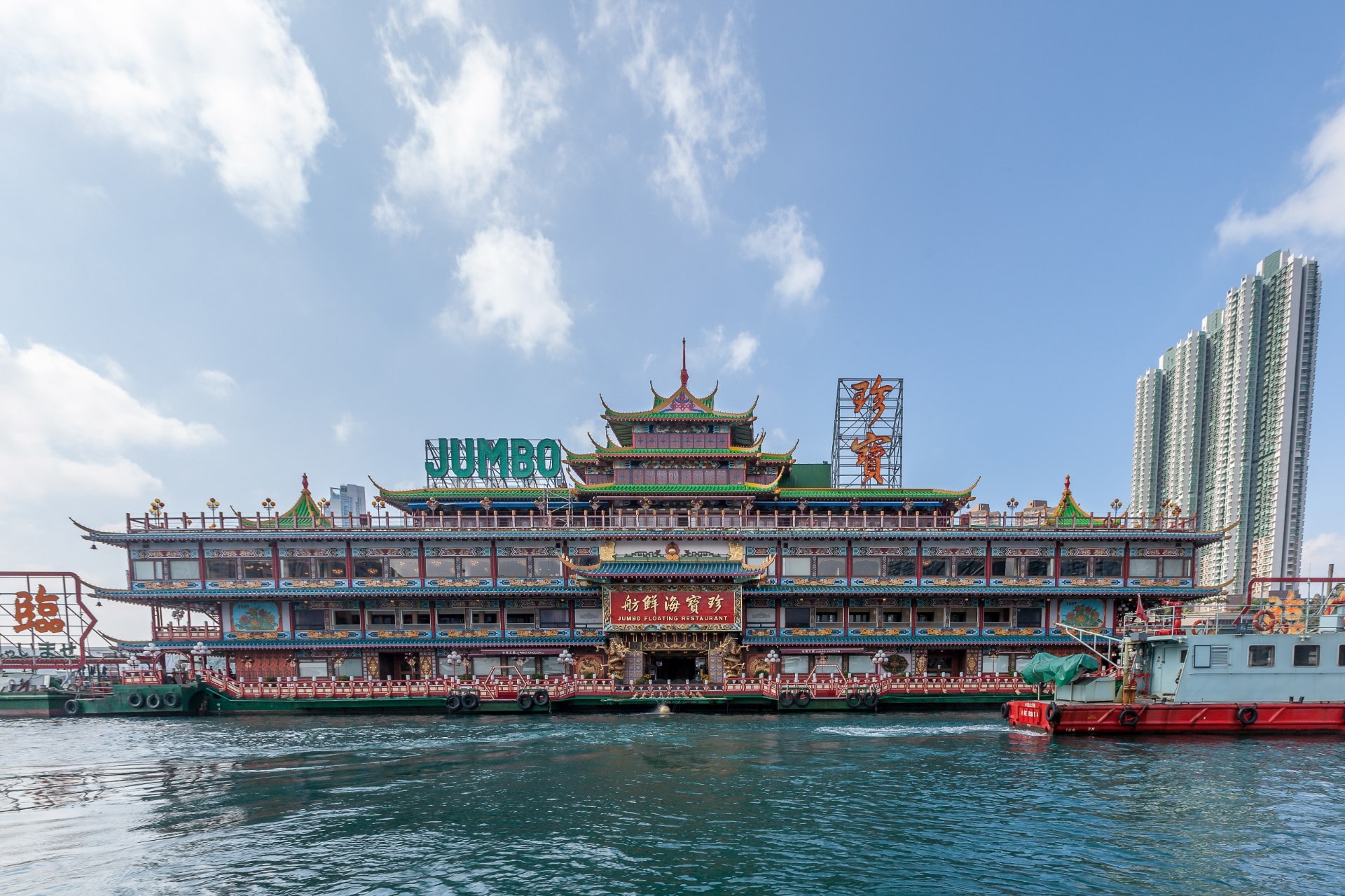 When Is the Best Time to Visit Hong Kong? | Celebrity Cruises
