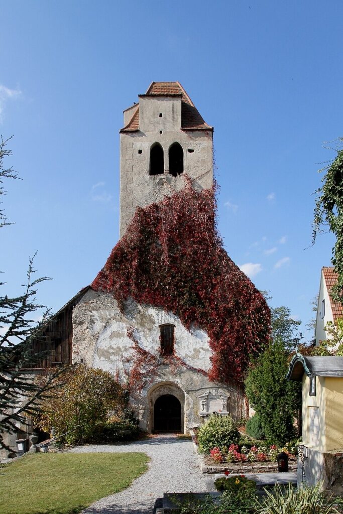 Street view of Kunigunde Church