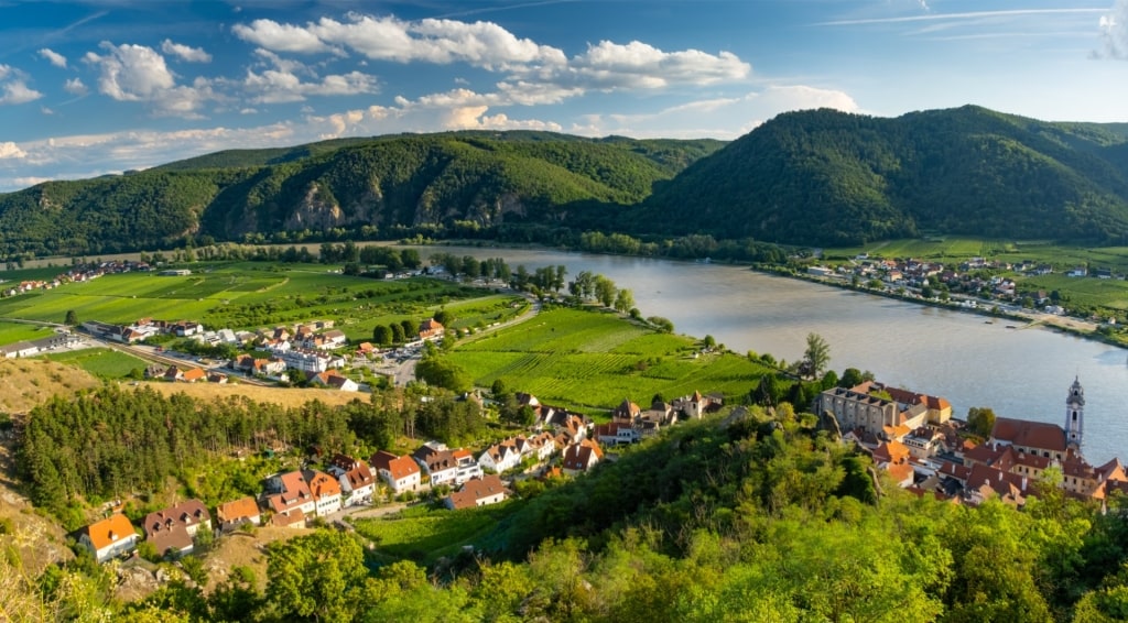 Aerial view of Oberloiben and Unterloiben