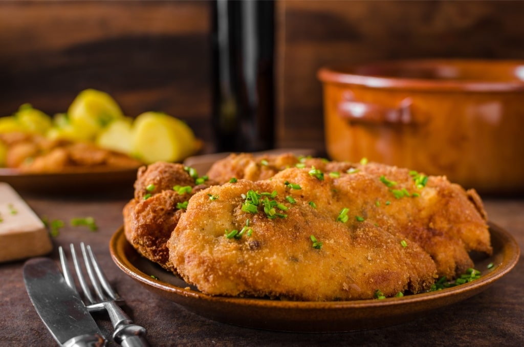 What to eat in Vienna - Wiener schnitzel