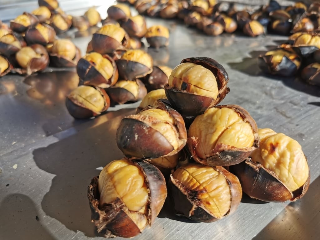 Kestane from a street food stall in Turkey