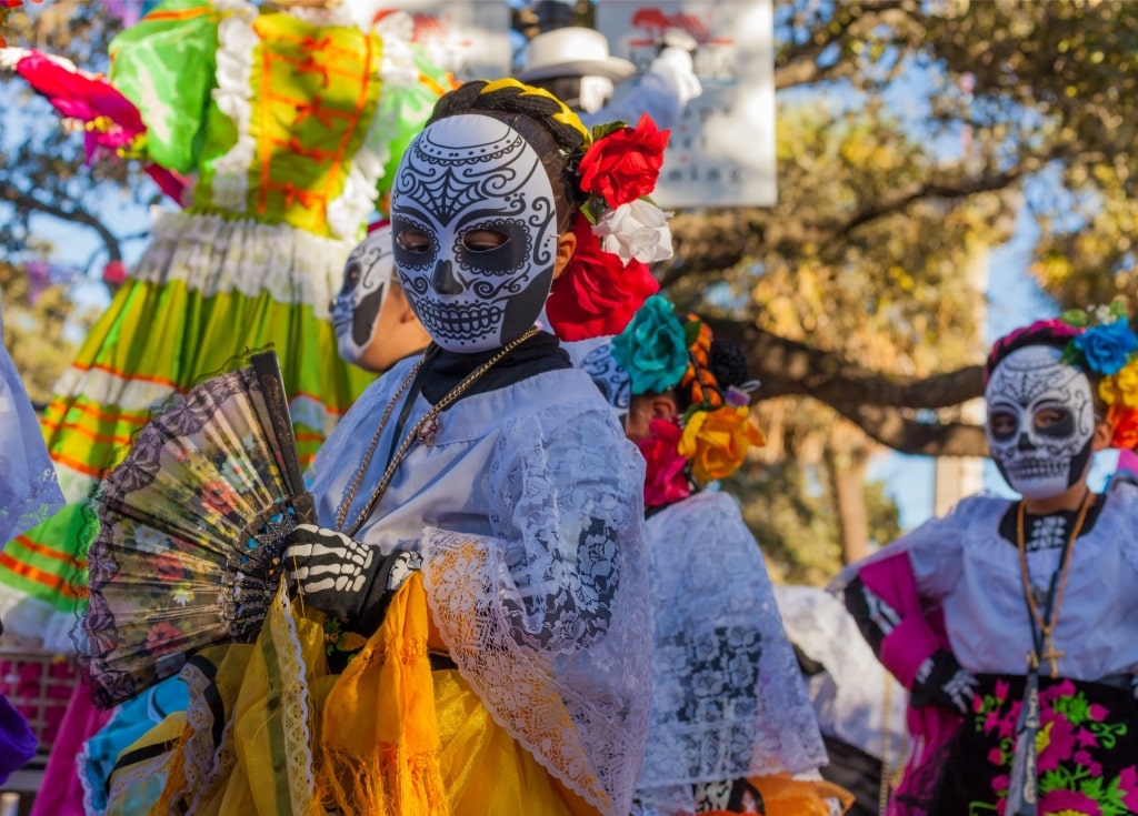 Dia le los Muertos festivities in Mexico