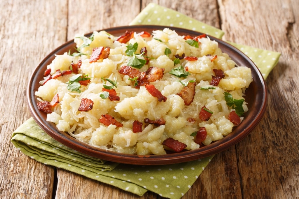 Savory strapačky on a platter