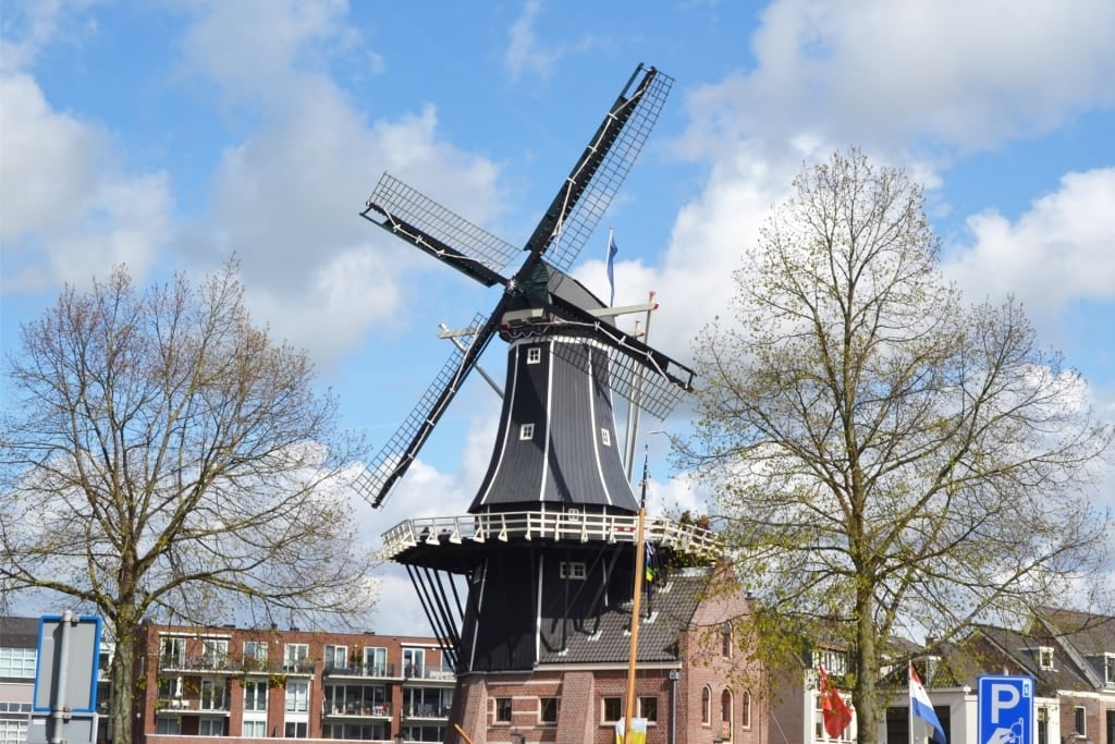 Molen De Adriaan, historic windmill in Amsterdam