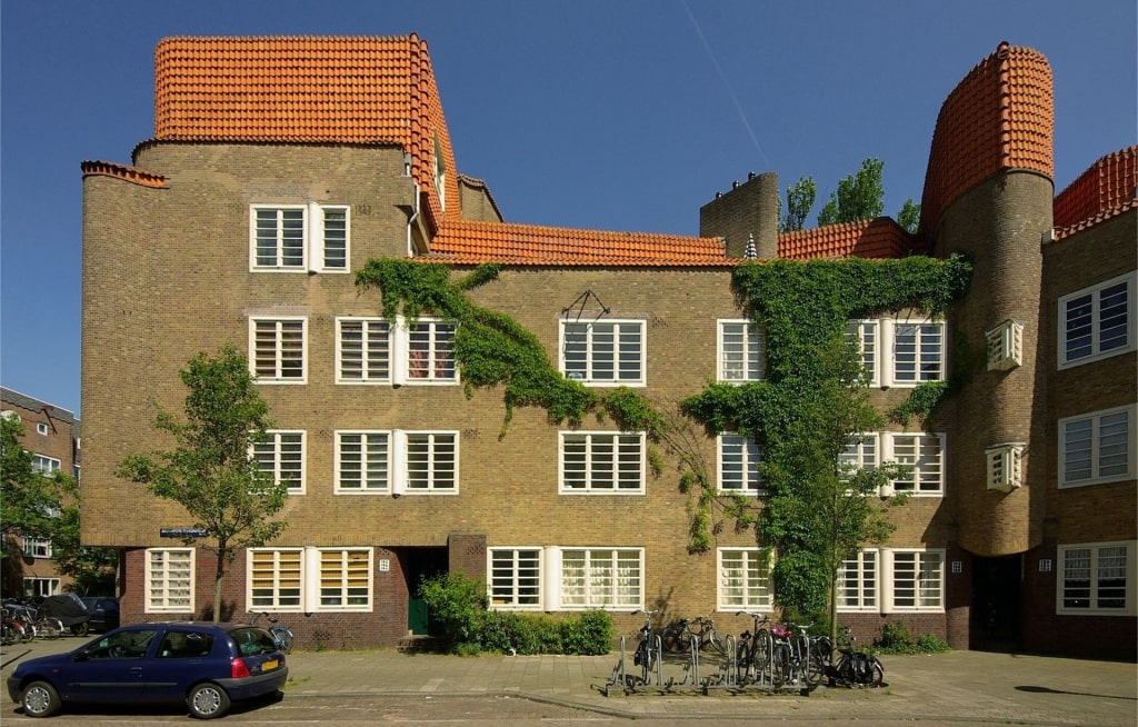 De Dageraad building in Amsterdam’s De Pijp neighborhood