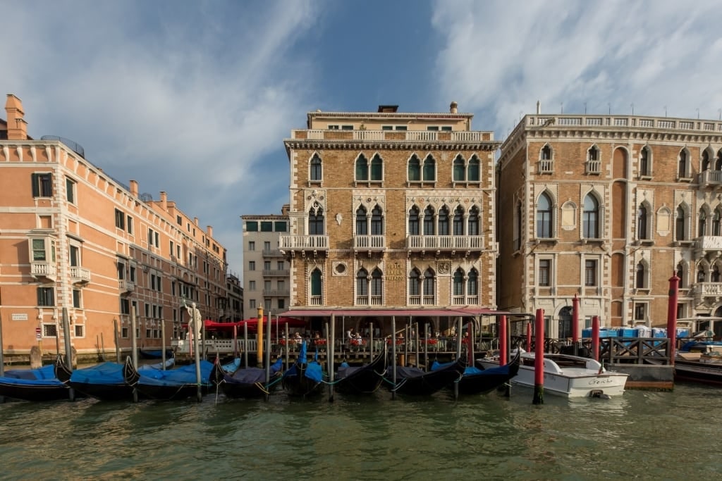 Gorgeous buildings in Venice, Italy
