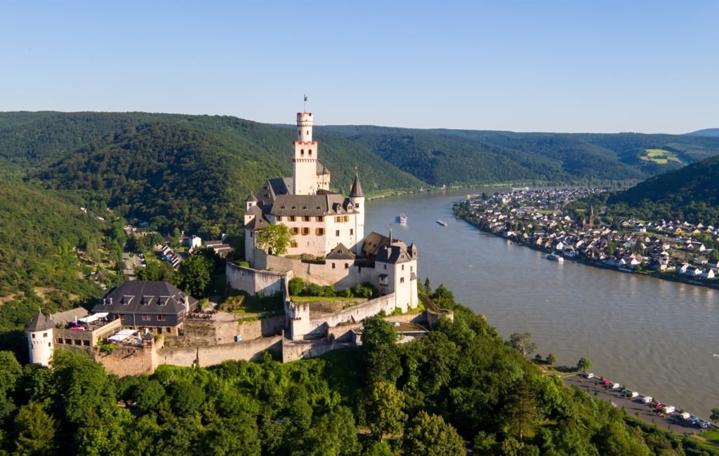 Scenic view of Marksburg Castle towering over the river
