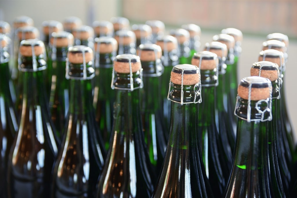 Catalan wine as souvenirs from barcelona