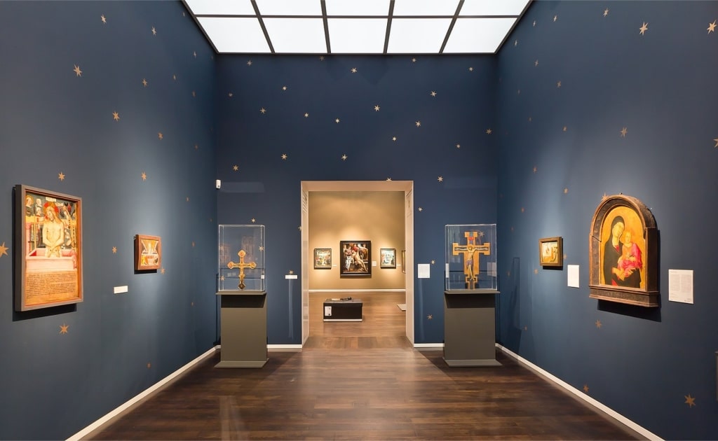 View inside the Wallraf-Richartz-Museum