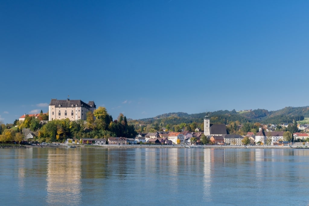 Beautiful waterfront view of Grein