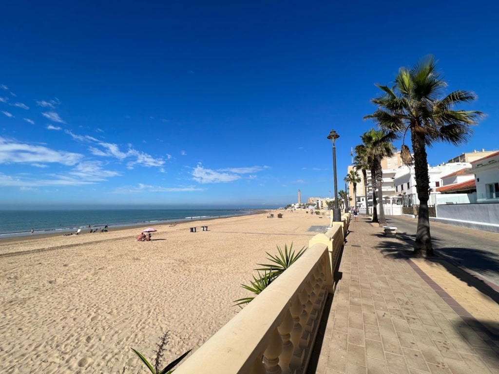 Scenic view of Playa de Regla, the main beach in Chipiona