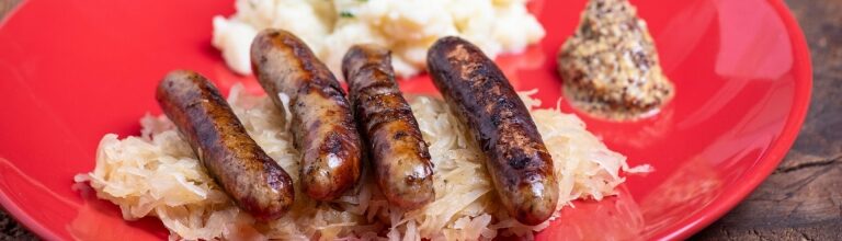 Nürnberger Rostbratwurst, one of the best German Christmas market foods
