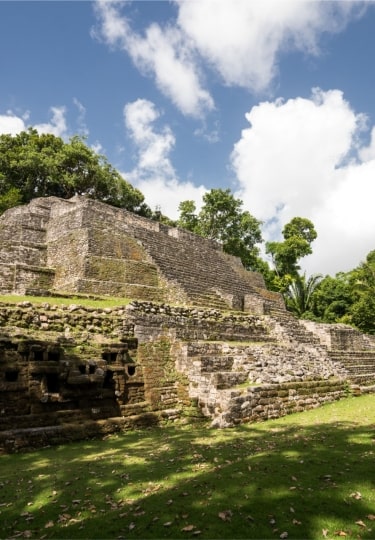 Lamanai, one of the most popular Mayan ruins in Belize