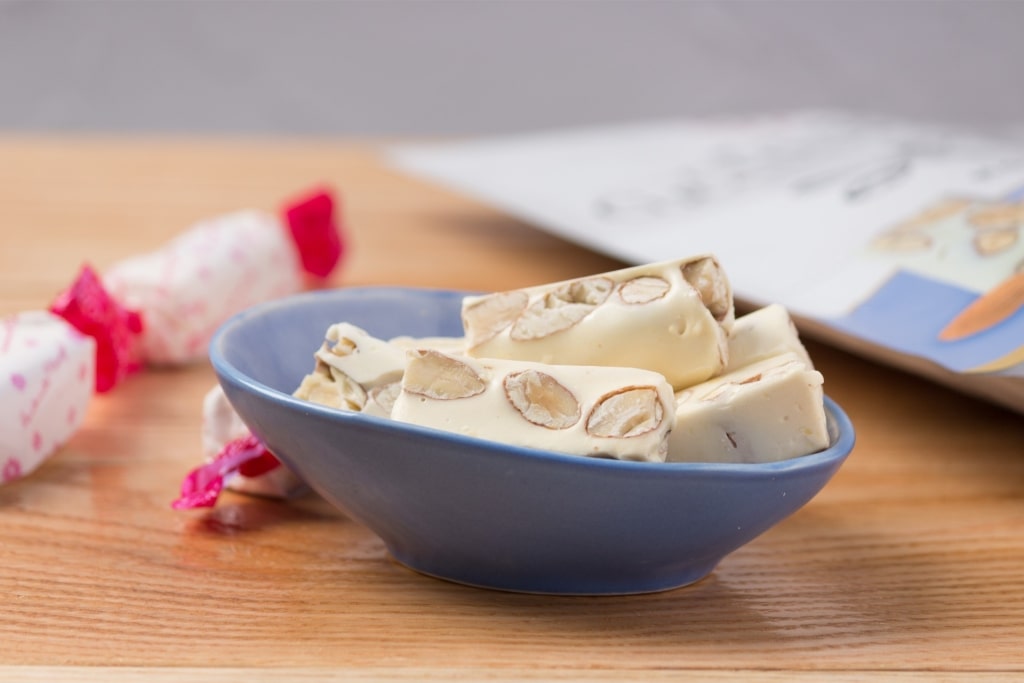 Taiwan souvenirs - Traditional Taiwanese nougat candy