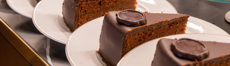 Sacher-Torte, one of the best Vienna souvenirs