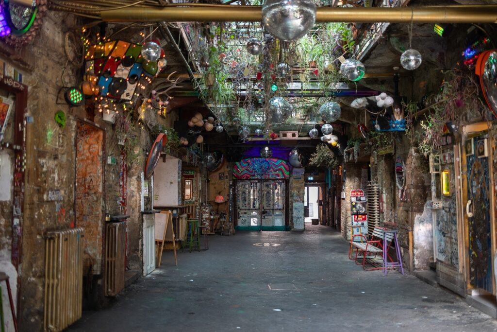 What is Hungary known for - ruin bars, Szimpla Kert, Budapest