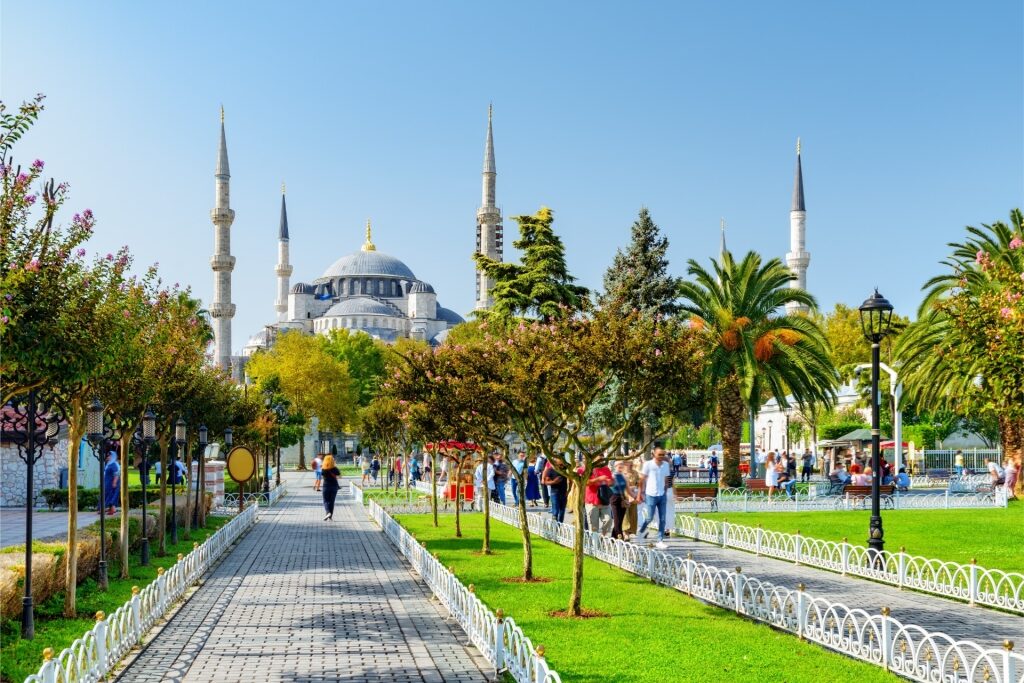 Pathway with view of the Blue Mosque in Istanbul