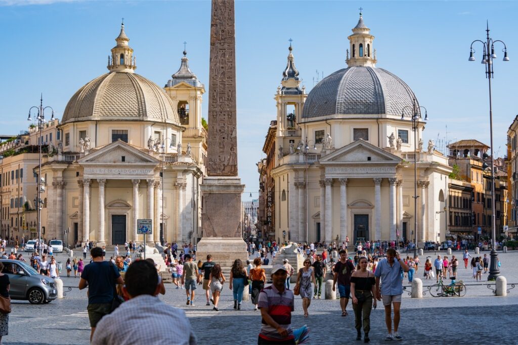 Crowds of visitors at People’s Square with the obelisk in Rome