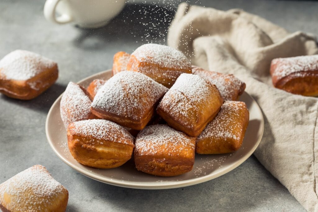What to eat in New Orleans - Beignets