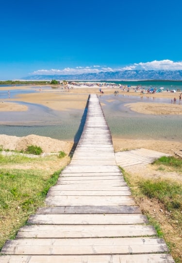 Queen’s Beach in Nin, one of the best Zadar beaches