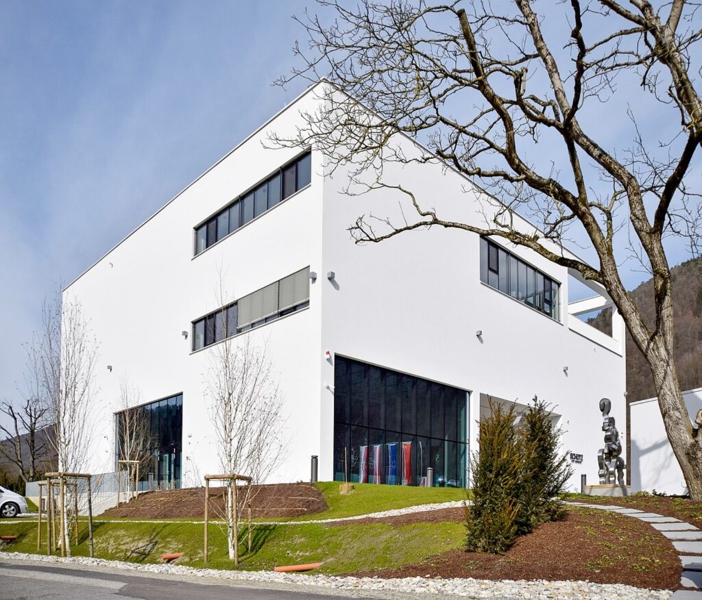 Exterior view of Schütz Art Museum in Engelhartszell, Austria