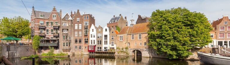 Rotterdam vs Amsterdam - Delfshaven, Rotterdam