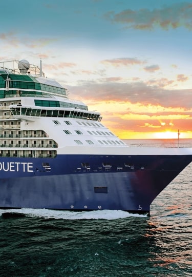 Silouette Hull Exterior