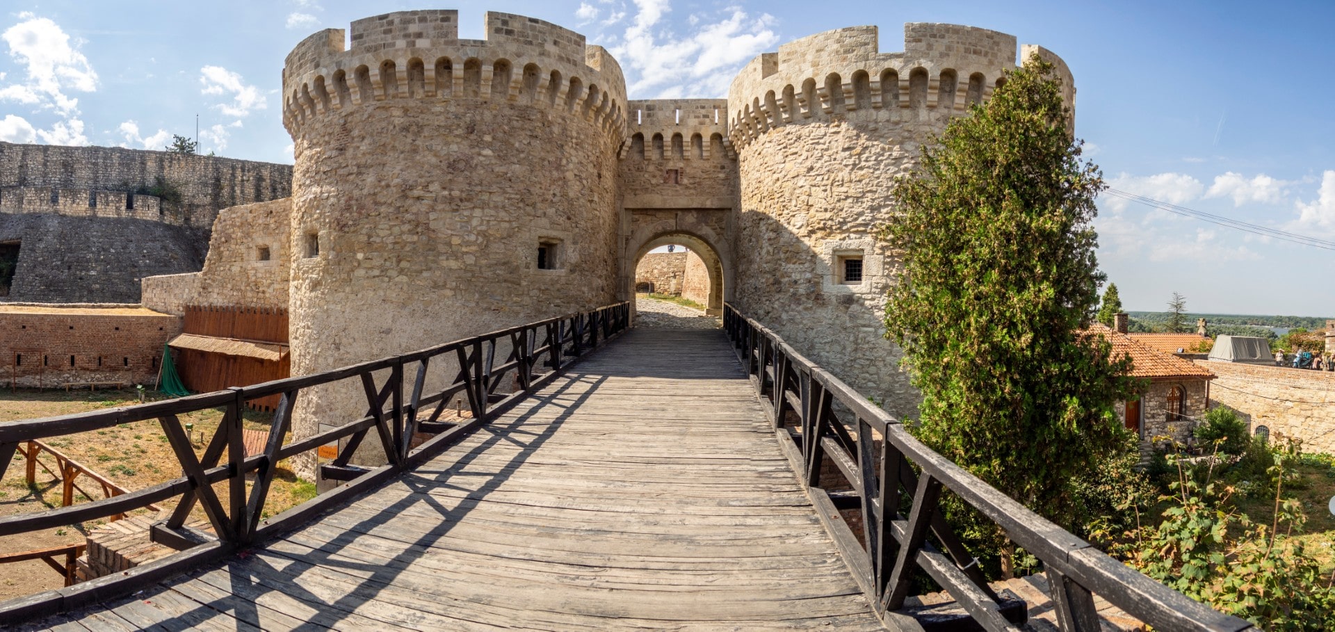 The wooden bridge leading to Zindan Gate (Zindan kapija) flanked by two round towers in the Belgrade Fortress (Kalemegdan).