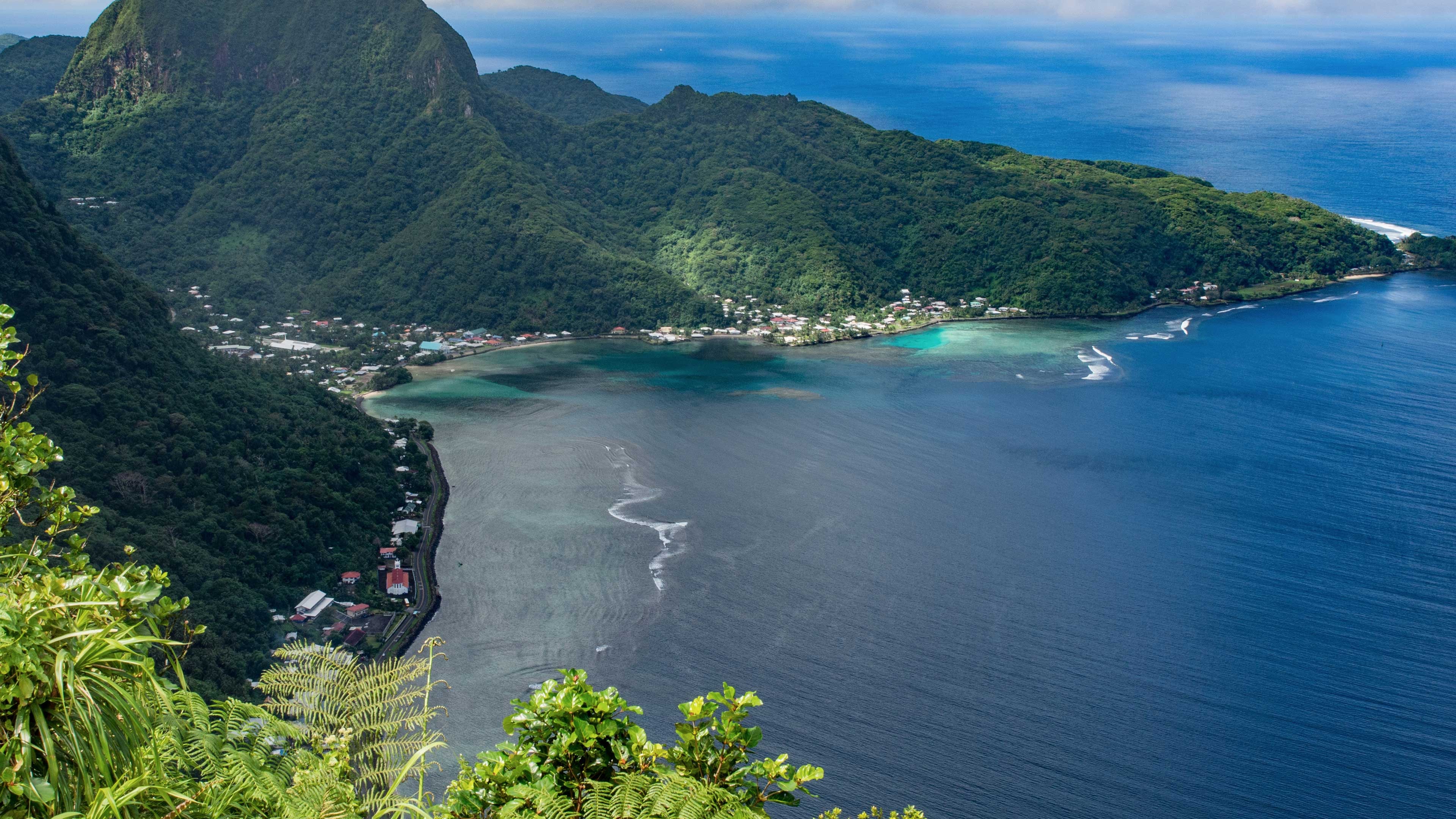 pago pago yacht club