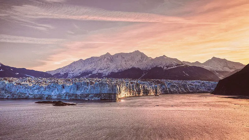 CELEBRITY SOLSTICE - Alaska Hubbard Glacier