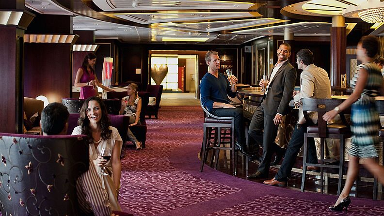 https://www.celebritycruises.com/is/image/content/dam/celebrity/eat-and-drink/6648-bar-people-eat-and-drink-ensemble.jpg?$16x9-med$